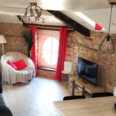 Appartement De Charme - Centre Ville ชาโตว์บรีอองต์ ภายนอก รูปภาพ