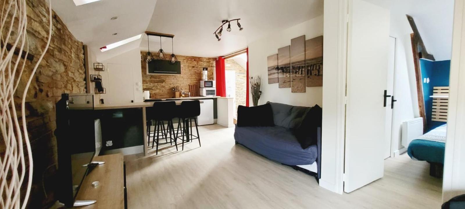 Appartement De Charme - Centre Ville ชาโตว์บรีอองต์ ภายนอก รูปภาพ